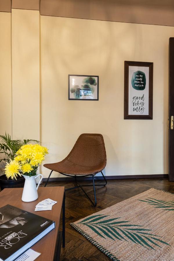 Sweet Dreams Suites Piata Romana Bucarest Exterior foto