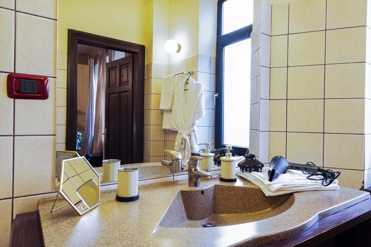 Sweet Dreams Suites Piata Romana Bucarest Exterior foto