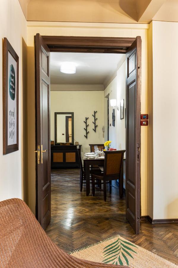 Sweet Dreams Suites Piata Romana Bucarest Exterior foto