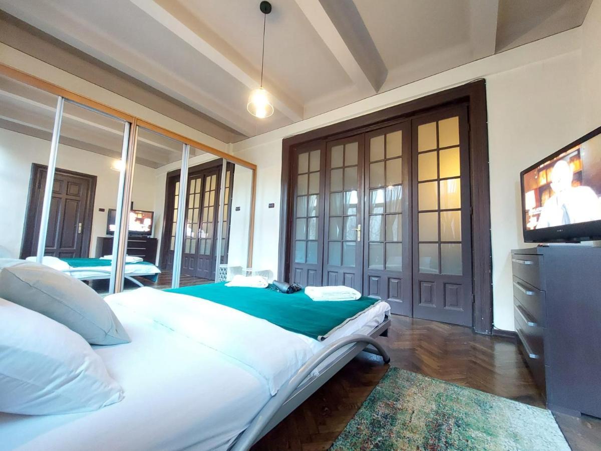 Sweet Dreams Suites Piata Romana Bucarest Exterior foto